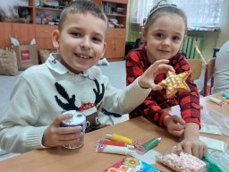 b_1024_768_0_00_images_2023_2024_KAWA_Pierniki_412220567_824735676121049_301815577153233544_n